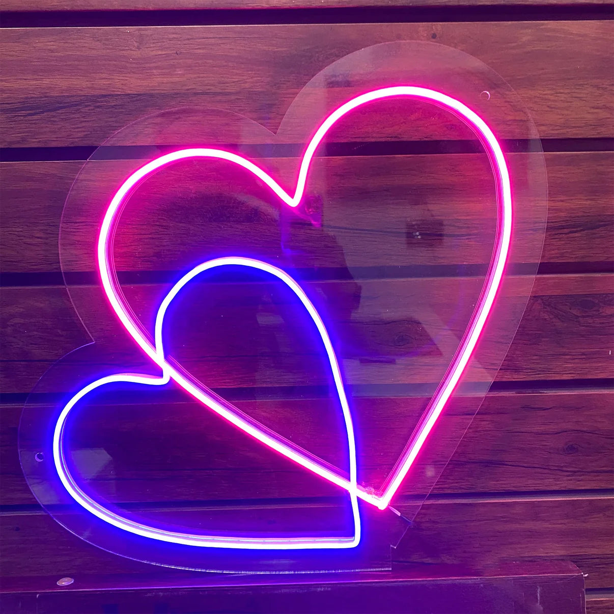 Enhance the Ambience of Your Restaurant with a Heart Neon Sign
